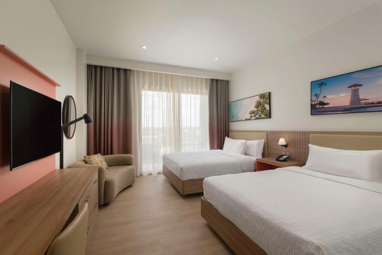 Hilton Garden Inn Λα Ρομάνα Εξωτερικό φωτογραφία